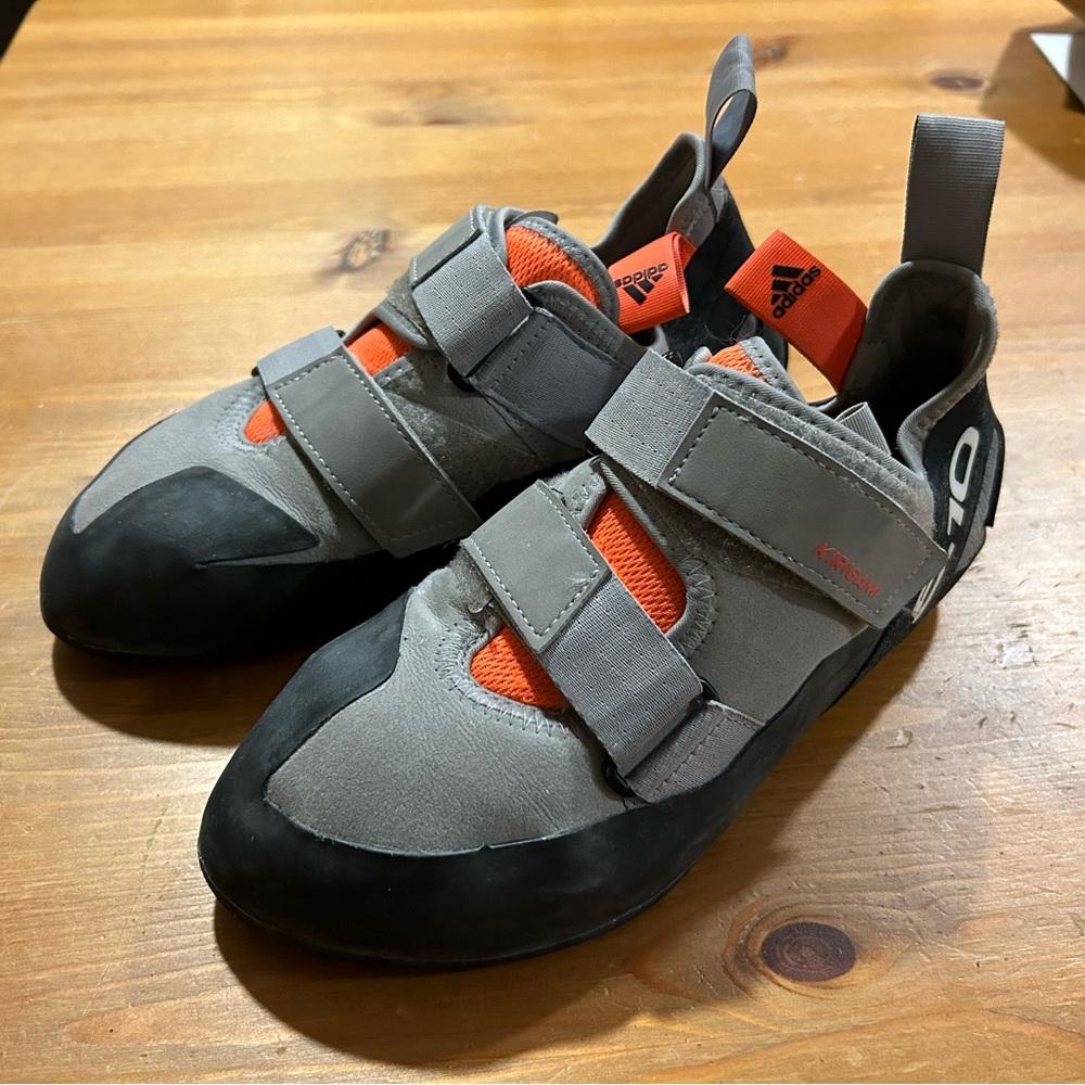 Adidas 5.10 Men’s Kirigami Climbing Shoes - size 8.5